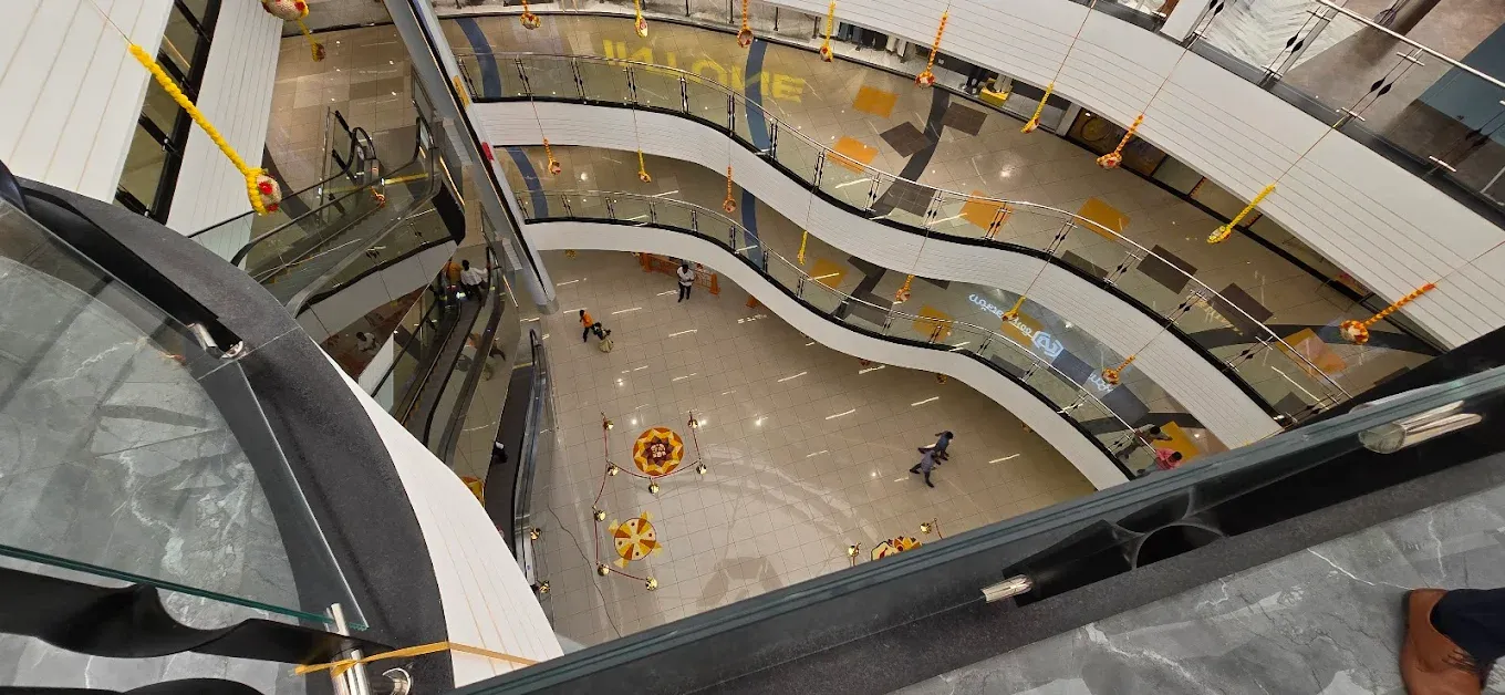 Blue Diamond Mall photo 2